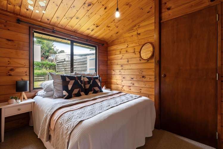 19 John Witton  Drive Crofton Downs_15