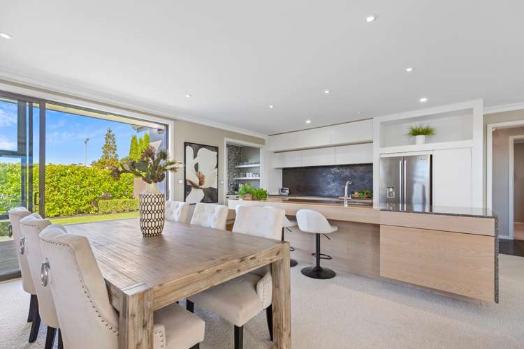 24 Rexford Heights Pyes Pa_16