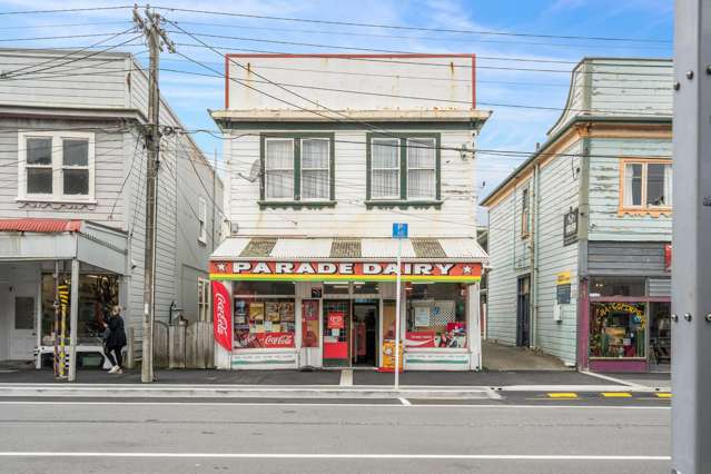 Shop + Apartment- An Island Bay Icon!