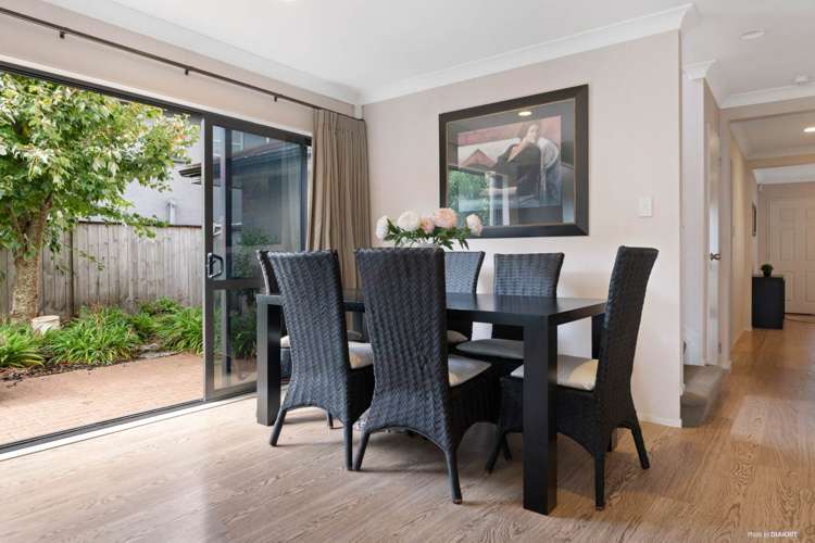 19 Turnberry Drive Wattle Downs_5