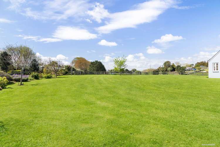 33 William Potter Lane Karaka_26