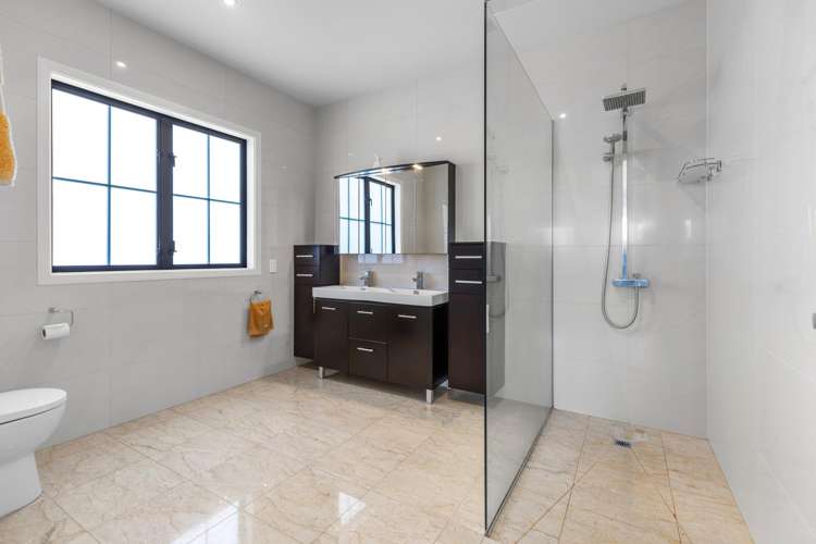 166 Oriental Parade Papamoa_18