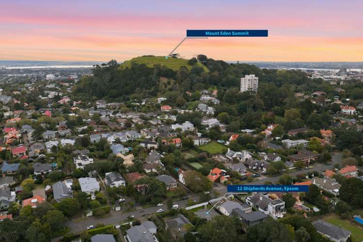 12 Shipherds Avenue Epsom_44