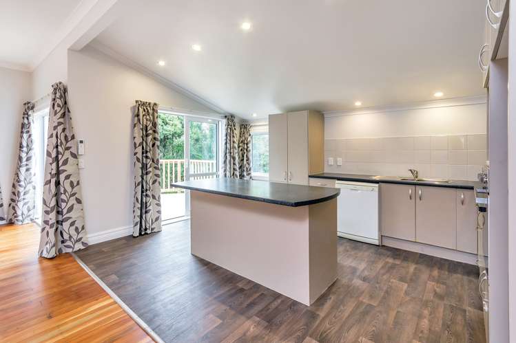 13 Chibnall Place Conifer Grove_7