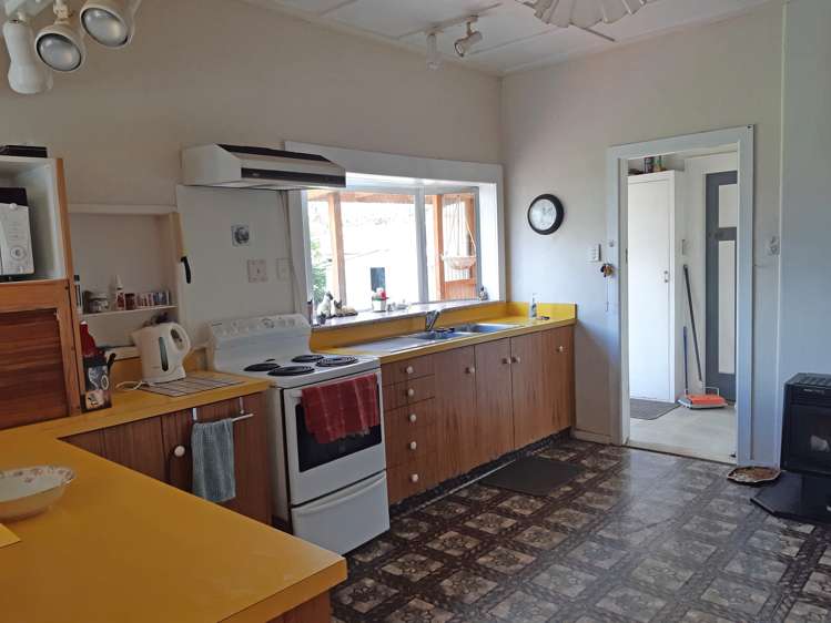 223 Main Street Pahiatua_7