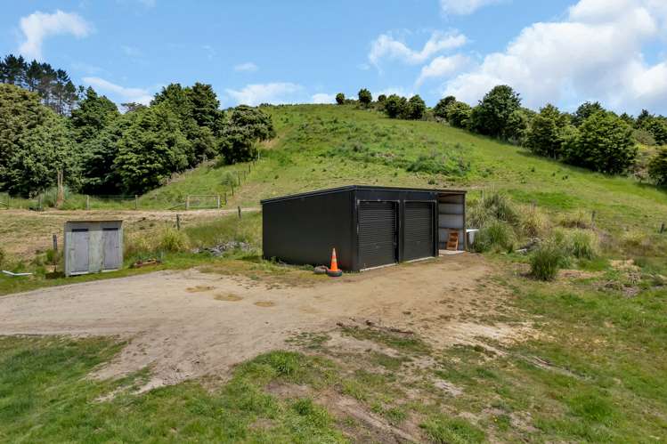 2568e Paparoa-Oakleigh Road Paparoa_17