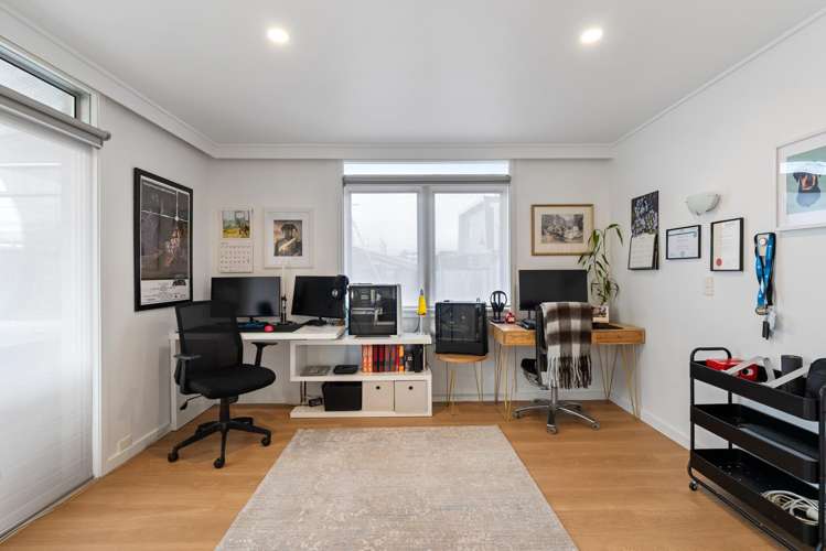 81 Seaview Road Paremata_30