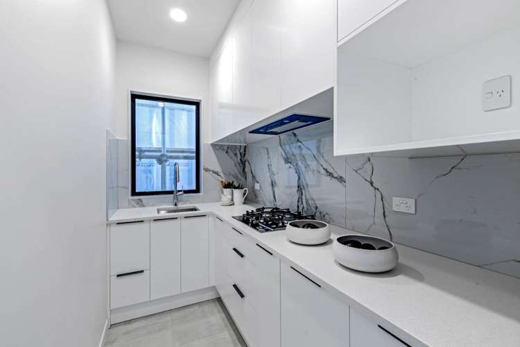 11 Green Bamboo Road Hobsonville_8