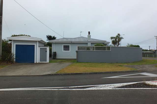 4 Taylor Street Foxton Beach_4