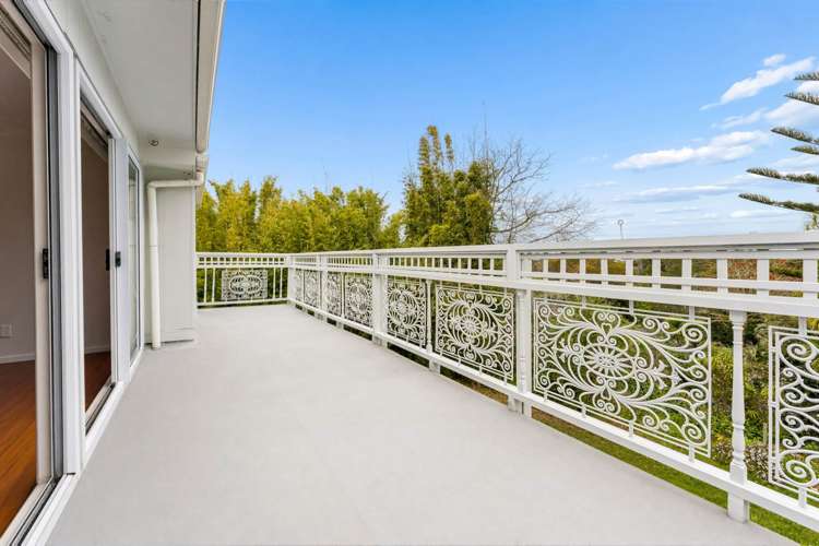 53 Pupuke Road Birkenhead_20