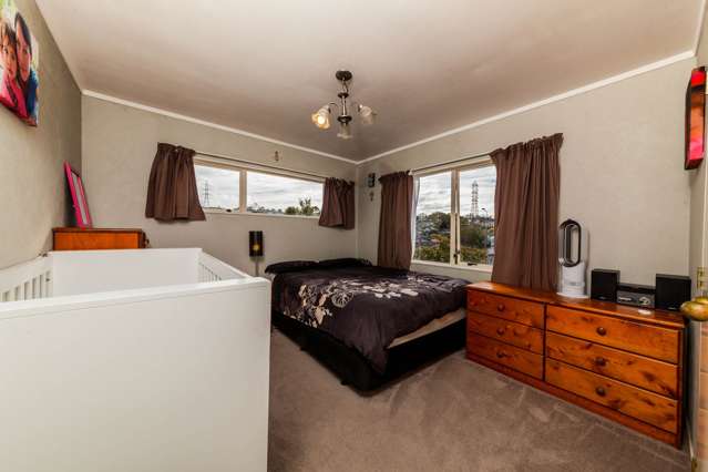 4 Broadfield Street Massey_4