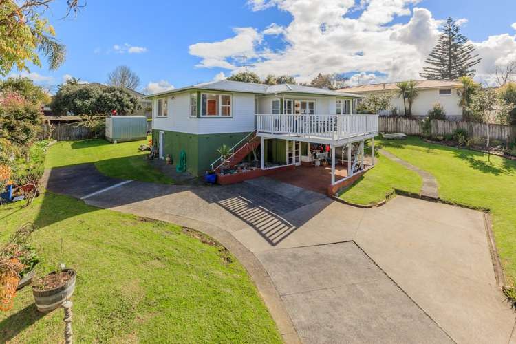 7 Melba Street Beach Haven_0