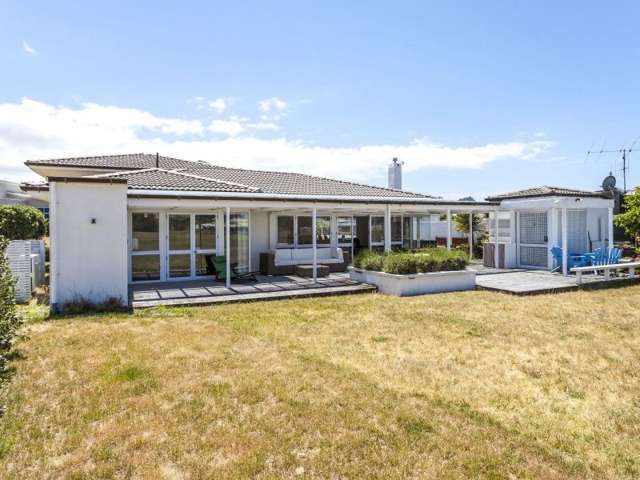5 Braddock Grove Pauanui_2