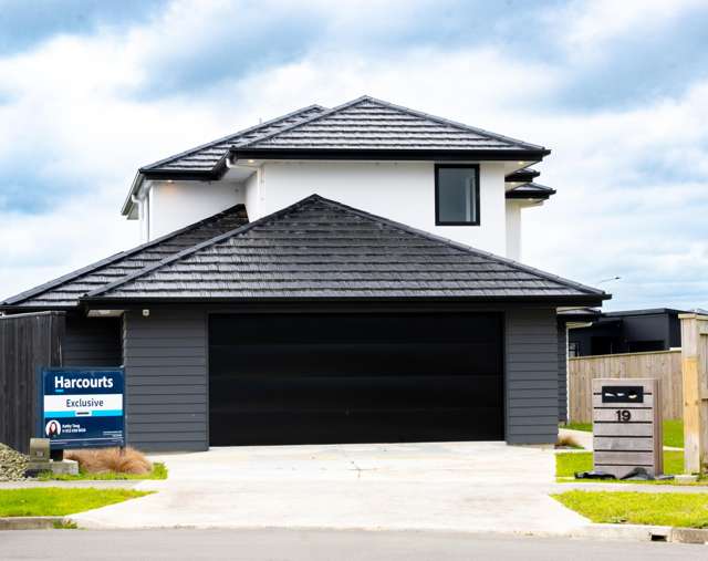 19 Corsica Court Fitzherbert_1