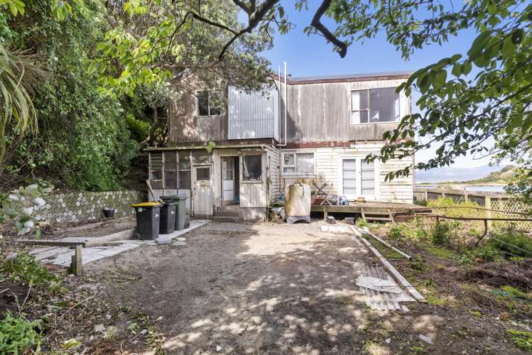 354 The Esplanade Island Bay_6