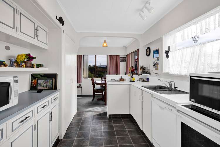 15 Green Lane Hawera_5