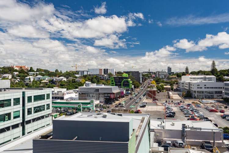 414 Khyber Pass Road Newmarket_4