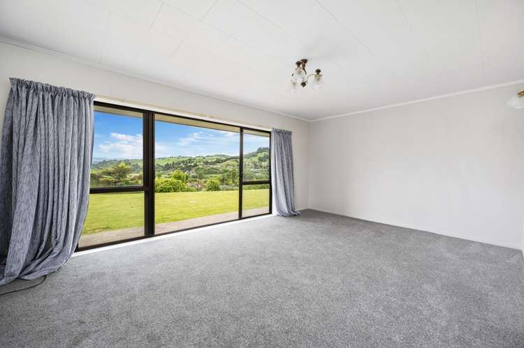 27 House Avenue Taumarunui_6