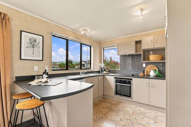 71 Meridian Grove Kelvin Grove_4