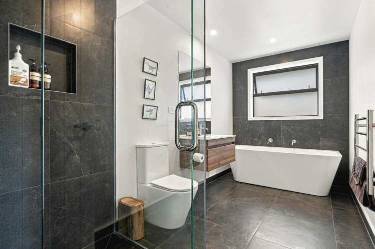 7 Neinei Place Wharewaka_18