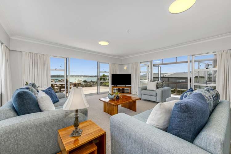 45 Waller Avenue Bucklands Beach_12