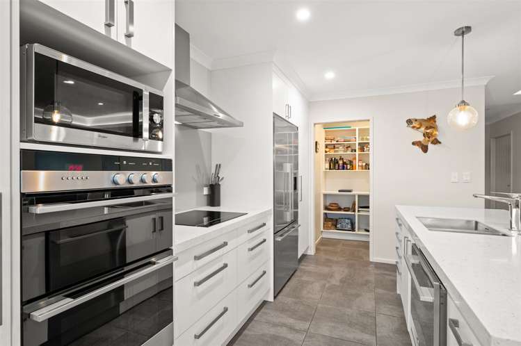 1 Orchard Terrace Riverhead_5