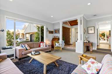 12 Kentia Way_2