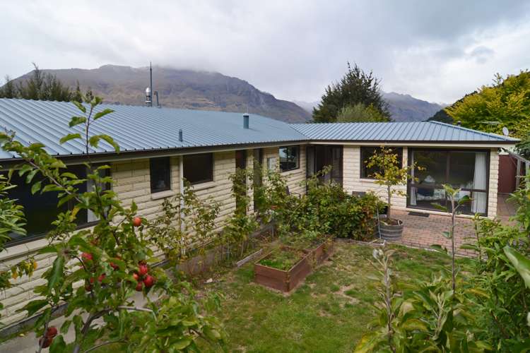 224 Fernhill Road Fernhill/Sunshine Bay_21
