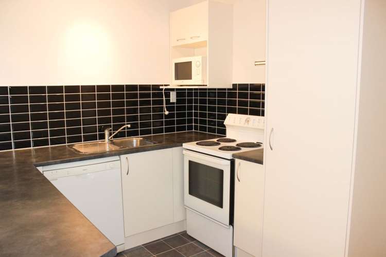 20/83 Lake Road Devonport_6