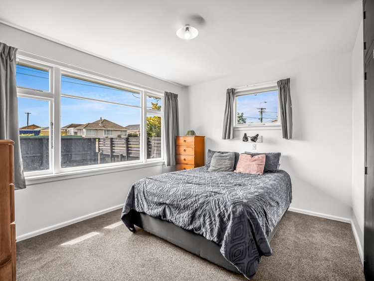 412 Breezes Road Aranui_9