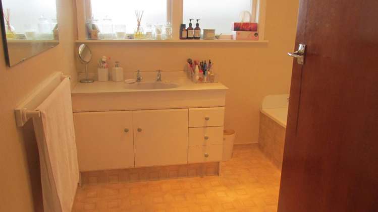 24 Burwood Road Matamata_10