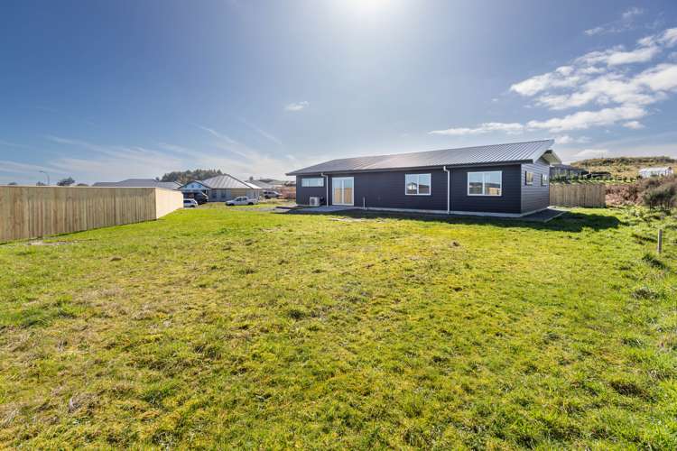 6 Holly Robinson Place Hokitika_18