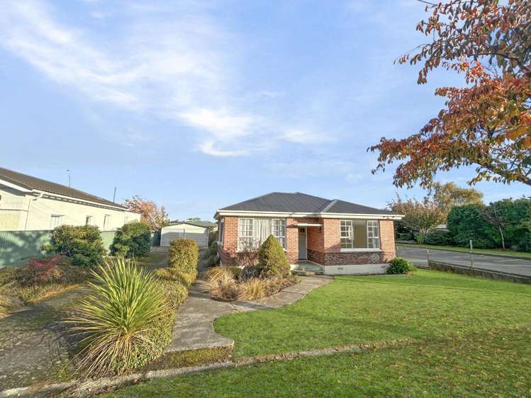 25 Huia Street_0