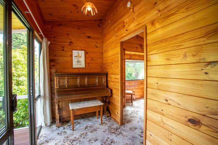 32 Old Station Road Ohakune_12