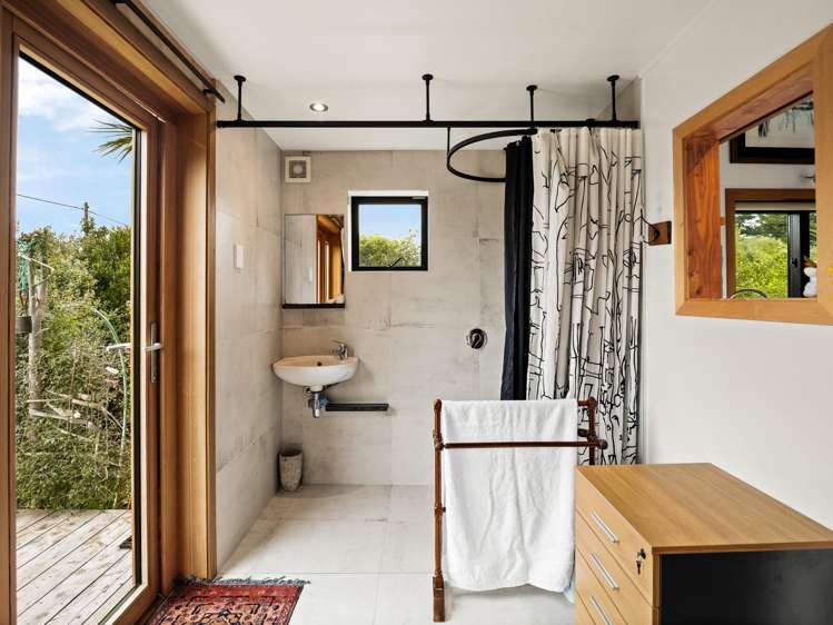 8 Beach Road Long Beach_8