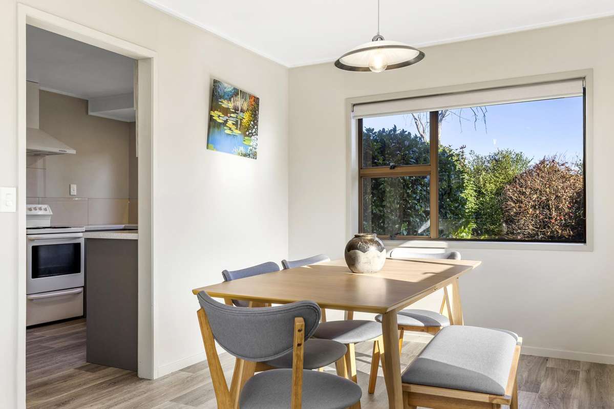 2/7 Kathleen Place_5