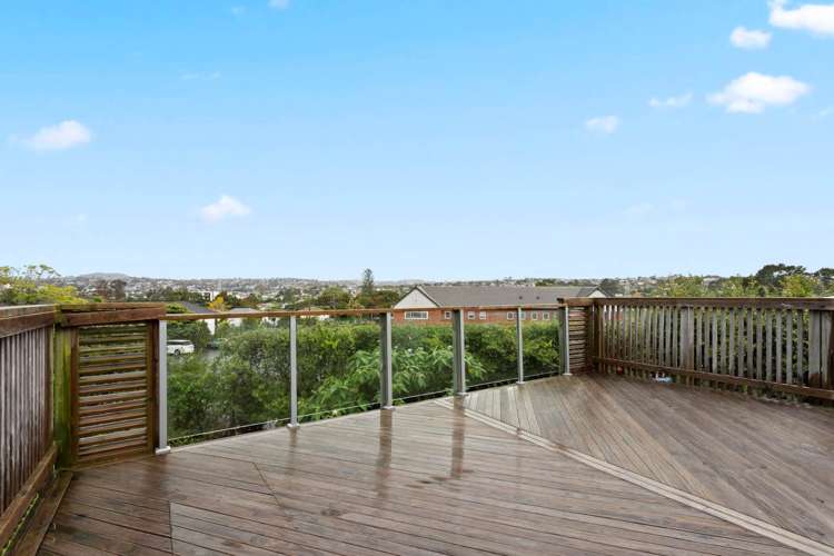 64 Astley Avenue New Lynn_21