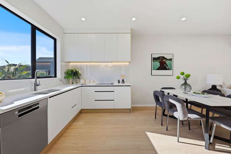 18 Richardson Road Mt Albert_9