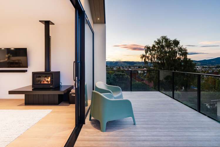 16 Joe Brown Avenue Mosgiel_11