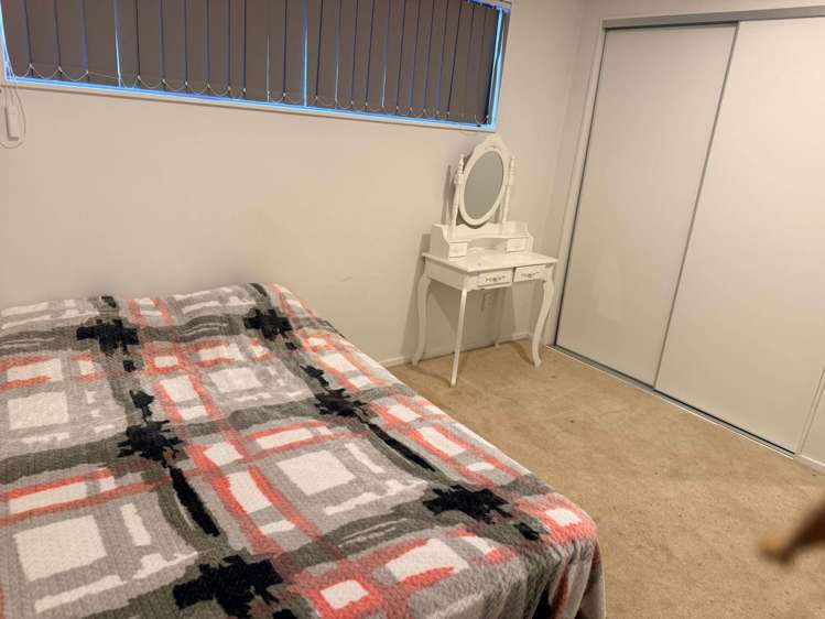 10 Glenfield Road Birkenhead_13