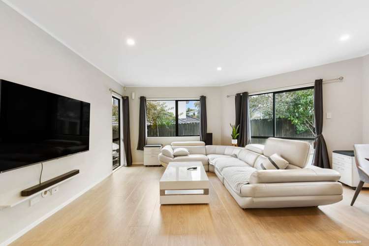 2/3 Mossop Rise Glenfield_6