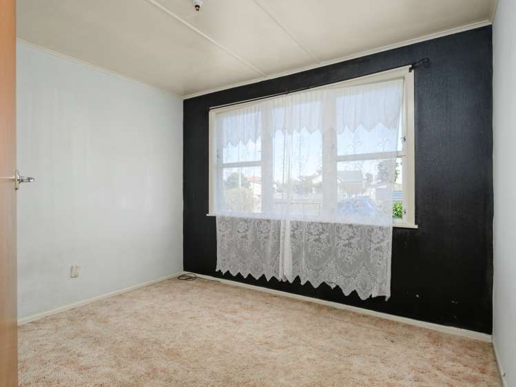 42 Lytton Road Riverdale_7