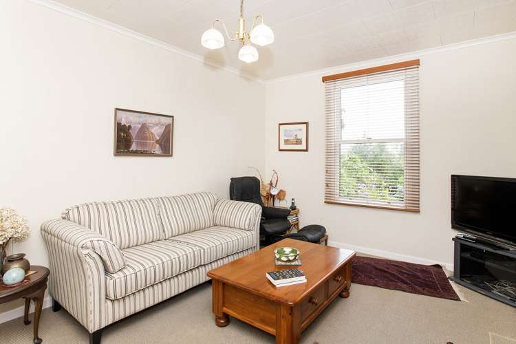 8 Domett Street Whataupoko_11