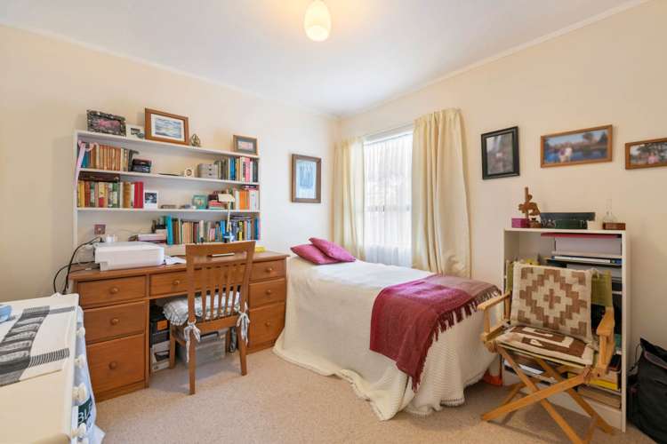 1/32 Scarlock Avenue Browns Bay_14