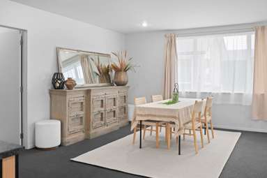 17 + 17A Barwick Place_3
