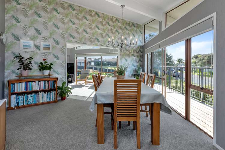 46 Carlton Crescent Kamo_13