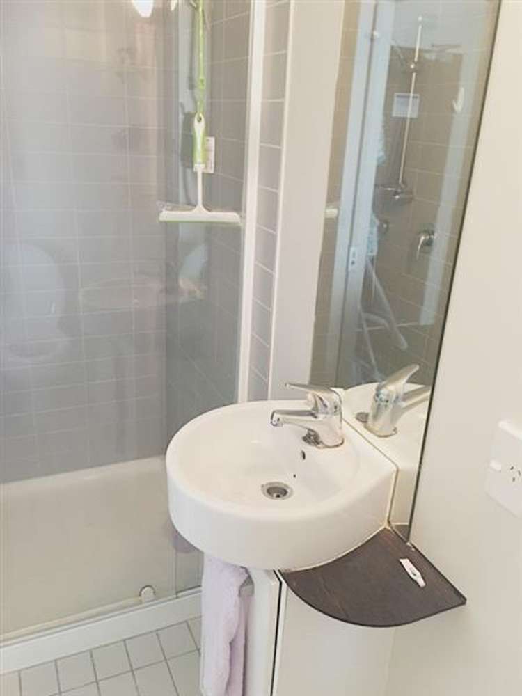 1806/10 Waterloo Quadrant Auckland Central_8