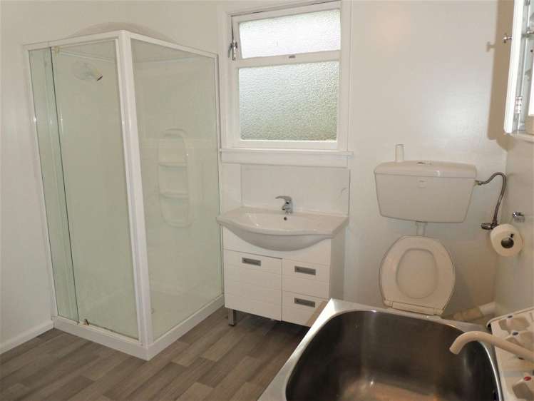 2/396 Hereford St Linwood_6