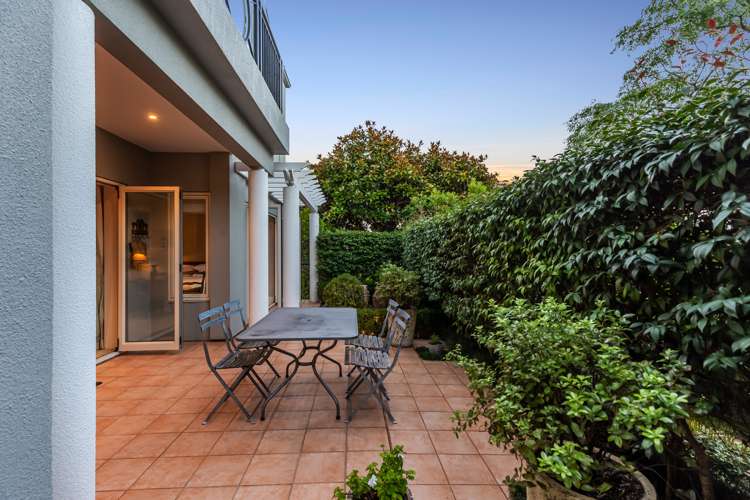 8 Joseph Banks Terrace Remuera_8