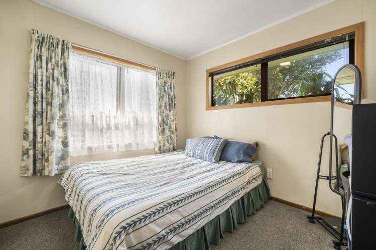 16 Antrim Crescent Otara_15